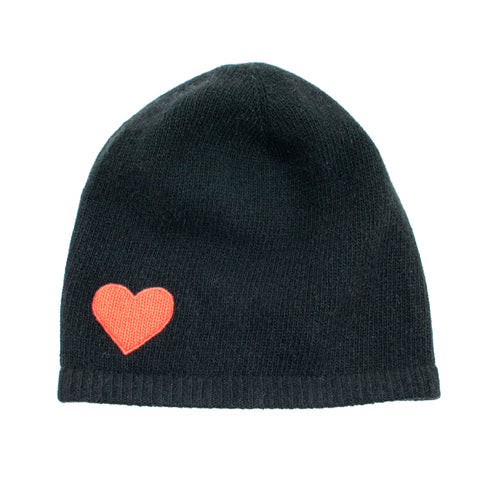 BLACK CASHMERE HAT WITH HEART PATCH