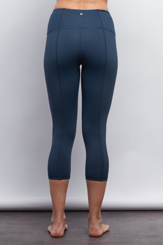 Fit to Kill Cropped Navy Blue Leggings