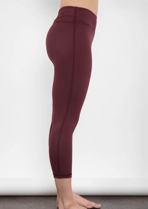 KOGMO Women's Cotton Stretch Capri Leggings - 15 Inch Inseam, Comfortable Fit, Burgundy